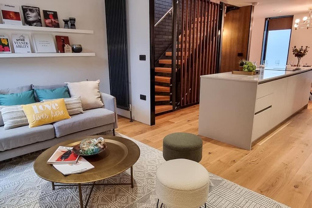 Stunning Luxury Townhouse In Centre Of Manchester Exterior foto